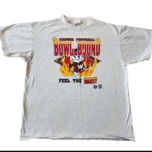 Vintage Single Stitch Wisconsin Badgers Bowl Bound Oneita Tshirt Sz XL